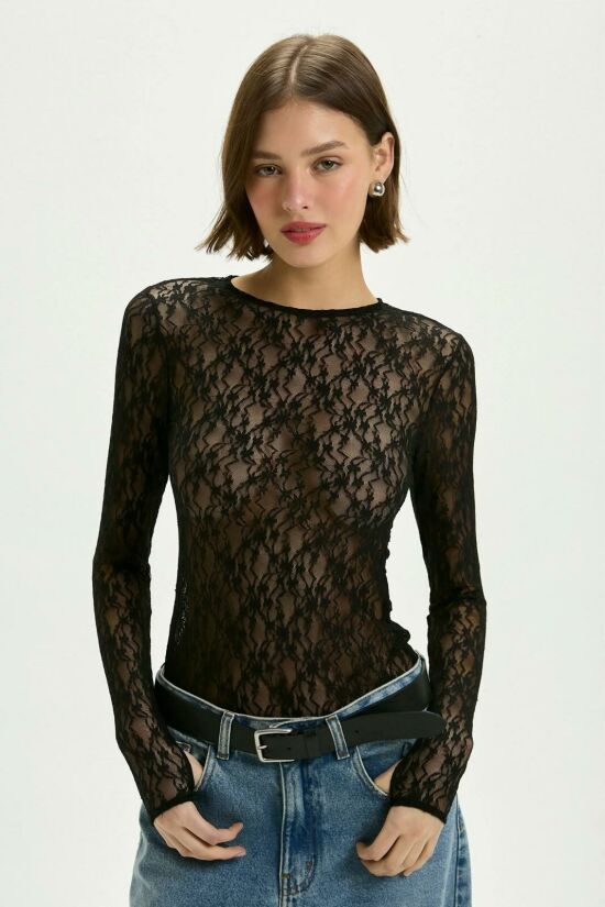 Imagem de Blusa Ariel Preta Le Blog